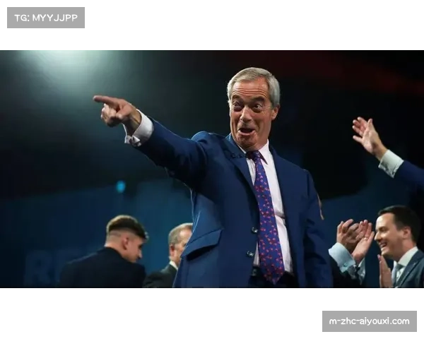 英国首相强硬回应法拉奇批评 永居政策延长至10年已成定局 英国首相强硬回应法拉奇批评 永居政策延长至10年已成定局